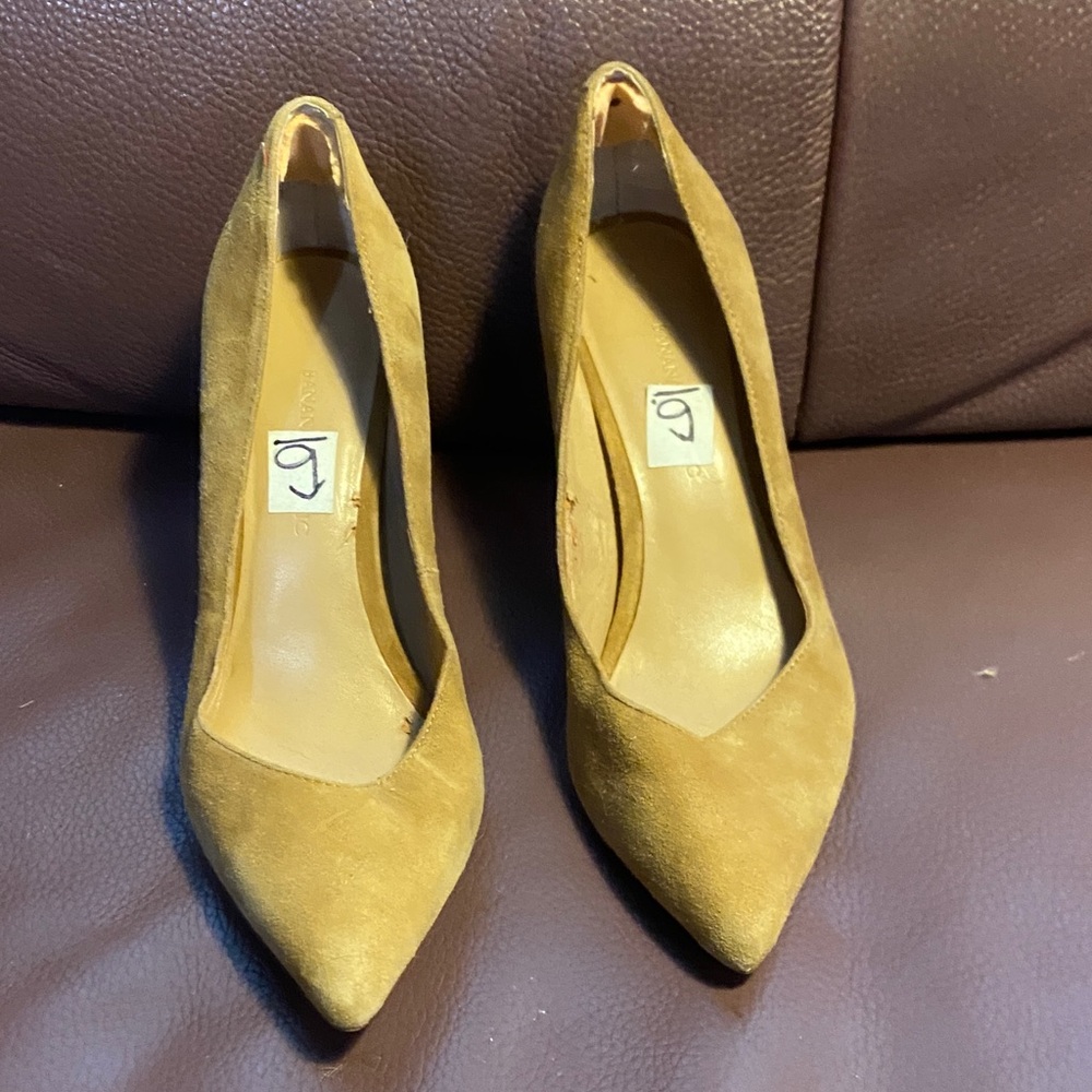 Banana Republic Mustard Yellow Heels